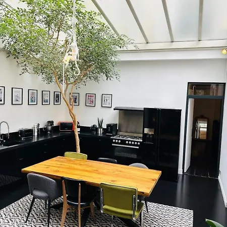 Loft In *